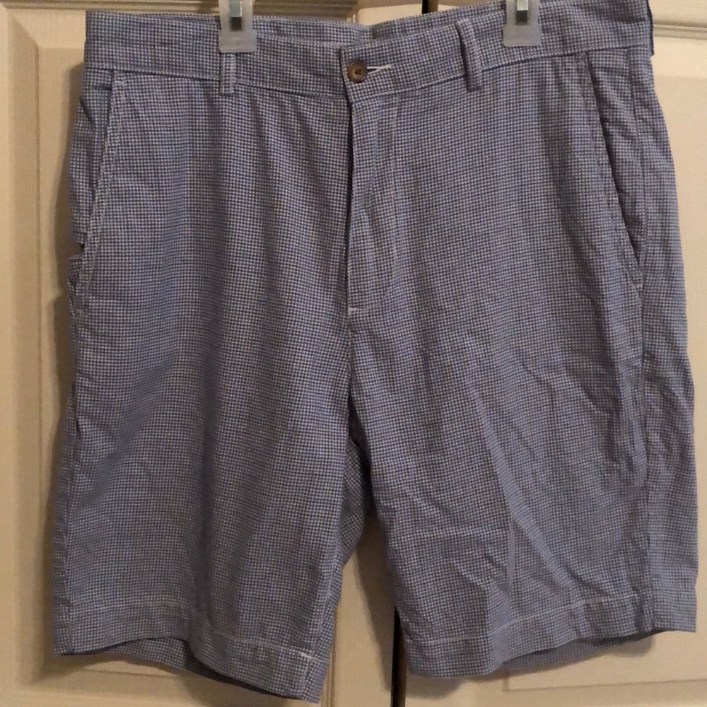 Great condition, 100% cotton casual shorts